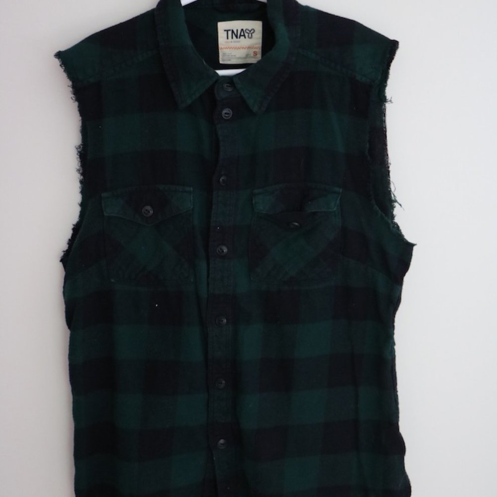 Cut off Plaid Button Down